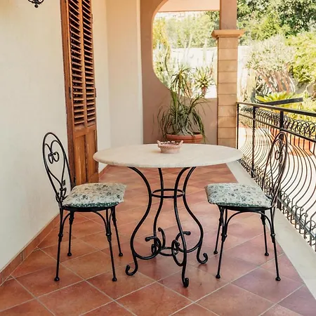 Bed & Breakfast Elvira Al Duomo 4*