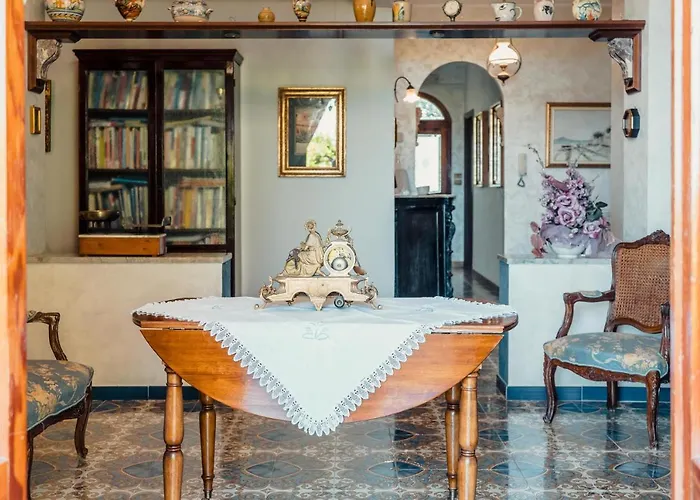 Elvira Al Duomo Bed and Breakfast 4*