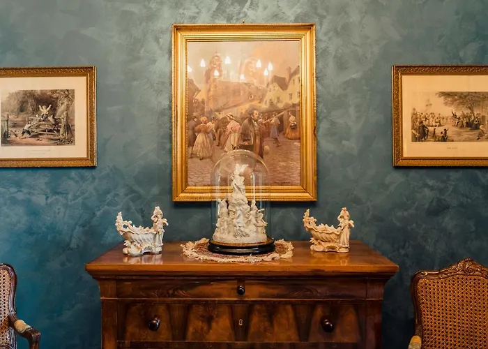 Elvira Al Duomo Bed and Breakfast 4*
